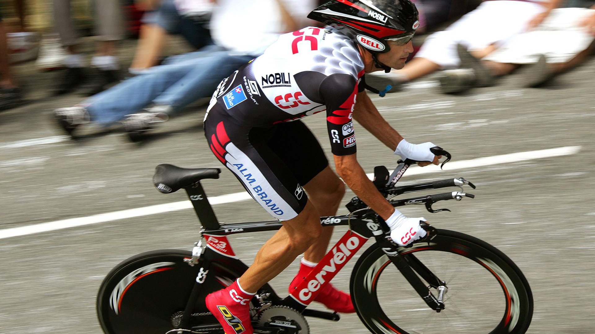 BLG黑马之路点燃全场激情,黑马love