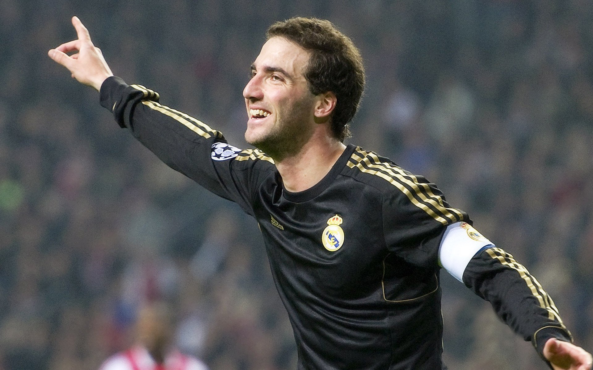 维拉欧战表现抢眼，埃梅里能否带队冲击前四？，维埃拉梅西